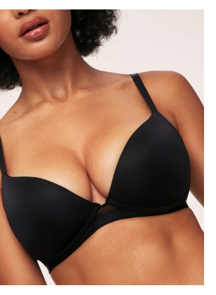 Esley Black