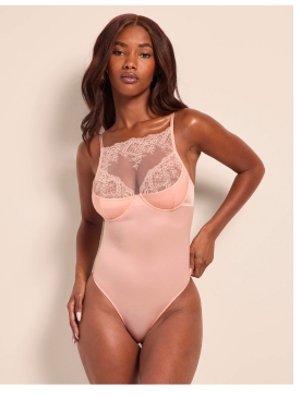 Kellie Light Beige